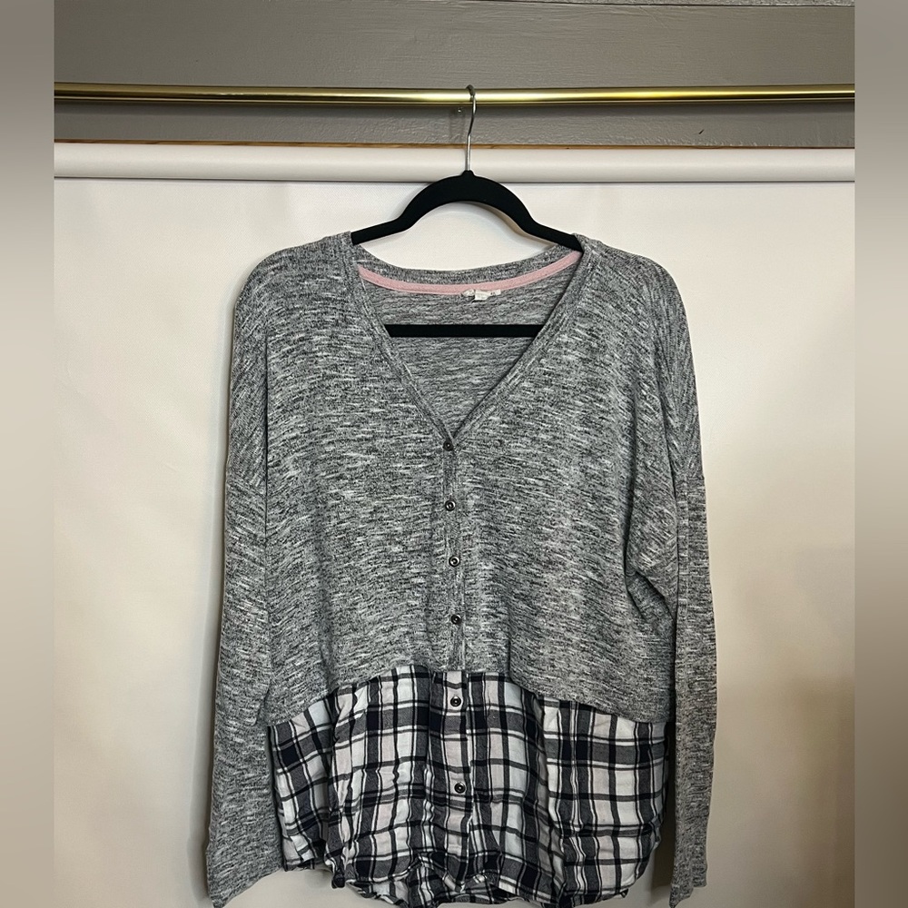 Lightweight Grey/Plaid Shirt